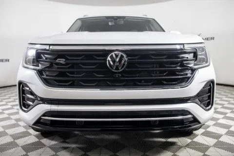 More photos of 2025 Volkswagen Atlas 2.0T SEL Premium R-Line at Certified Benz & Beemer Buying Center, AZ