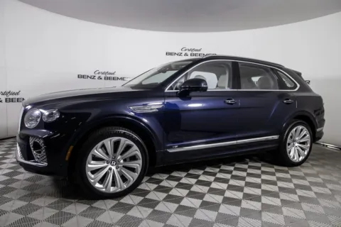 More photos of 2021 Bentley Bentayga V8 at Certified Benz & Beemer Buying Center, AZ