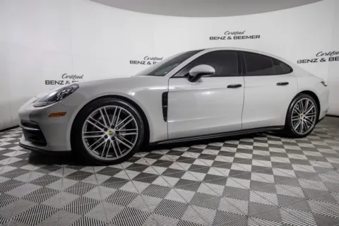 More photos of 2018 Porsche Panamera at Certified Benz & Beemer Buying Center, AZ