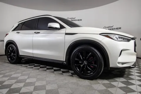 Another view of 2019 INFINITI QX50 LUXE for sale in Scottsdale, AZ at Certified Benz & Beemer Buying Center