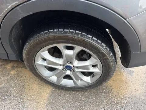 More photos of 2014 Ford Escape Titanium at Brighton Motors, MI