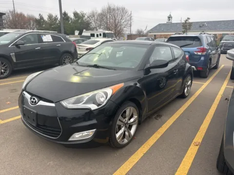 Black 2013 Hyundai Veloster for sale in Brighton, MI