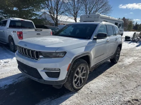 White 2024 Jeep Grand Cherokee Limited for sale in Brighton, MI