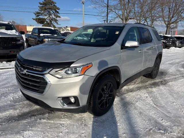 Silver 2020 Chevrolet Traverse LT for sale in Brighton, MI