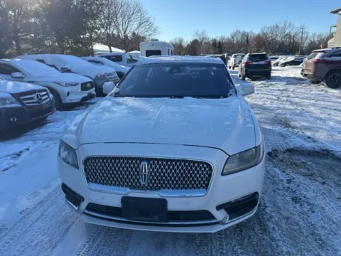 Photos of 2018 Lincoln Continental Select for sale in Brighton, MI at Brighton Motors