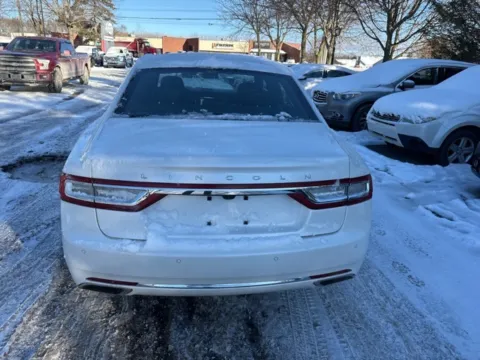 More photos of 2018 Lincoln Continental Select at Brighton Motors, MI