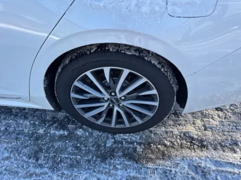 More photos of 2018 Lincoln Continental Select at Brighton Motors, MI