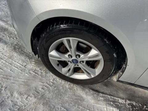 More photos of 2013 Ford Focus SE at Brighton Motors, MI