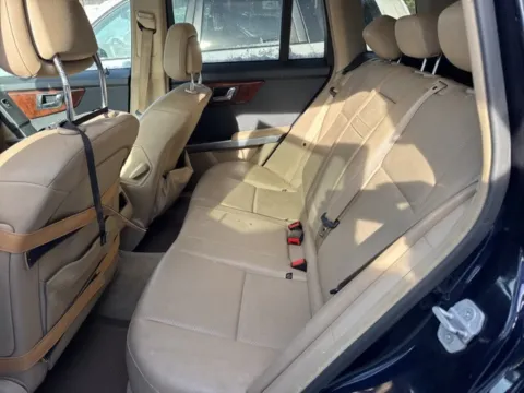 More photos of 2010 Mercedes-Benz GLK 350 at Brighton Motors, MI