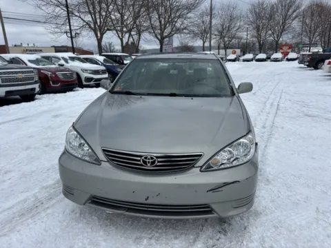 Photos of 2005 Toyota Camry SE for sale in Brighton, MI at Brighton Motors