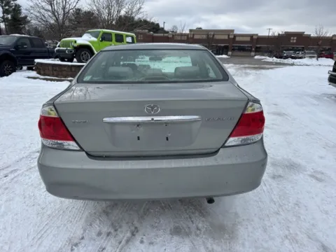 More photos of 2005 Toyota Camry SE at Brighton Motors, MI