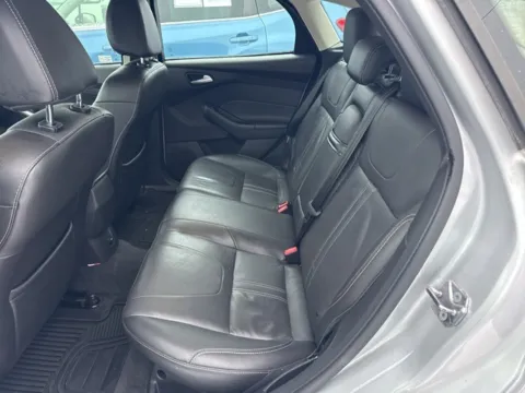 More photos of 2013 Ford Focus SE at Brighton Motors, MI