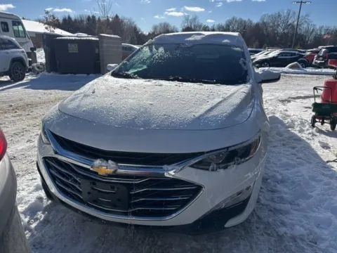 Photos of 2020 Chevrolet Malibu LT for sale in Brighton, MI at Brighton Motors