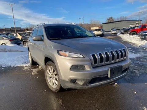 Photos of 2016 Jeep Cherokee Limited for sale in Brighton, MI at Brighton Motors