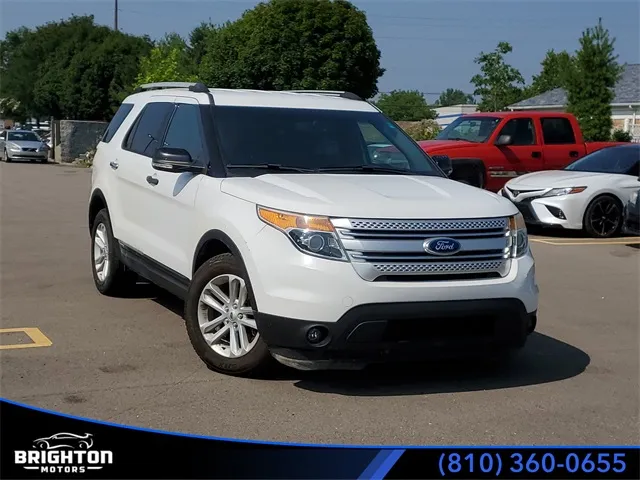 White 2015 Ford Explorer XLT for sale in Brighton, MI