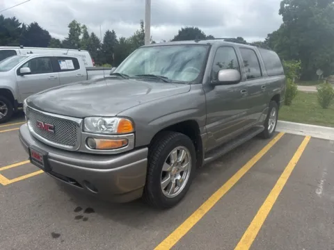 Gray 2006 GMC Yukon XL Denali for sale in Brighton, MI