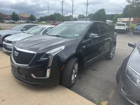 Black 2020 Cadillac XT5 Sport for sale in Brighton, MI