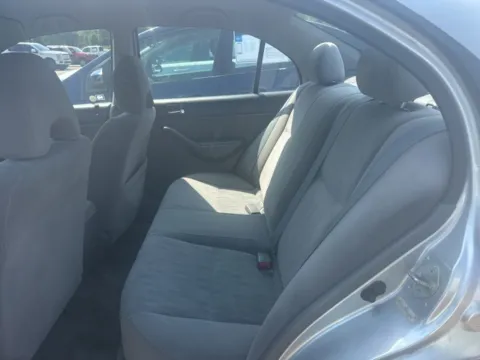 More photos of 2003 Honda Civic LX at Brighton Motors, MI