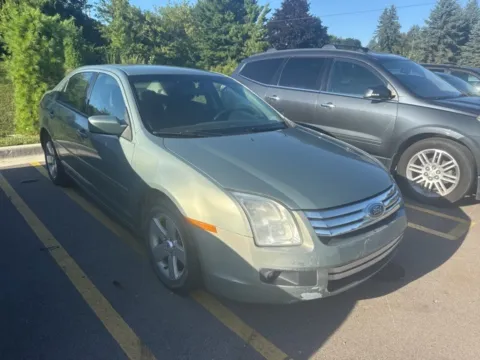 Green 2009 Ford Fusion SE for sale in Brighton, MI