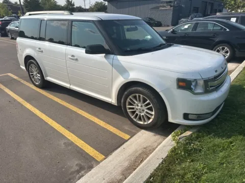 White 2013 Ford Flex SEL for sale in Brighton, MI