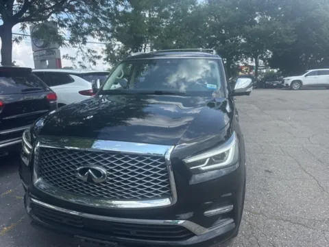 Photos of 2019 INFINITI QX80 for sale in Brighton, MI at Brighton Motors