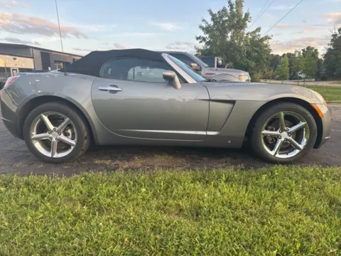 More photos of 2007 Saturn Sky at Brighton Motors, MI