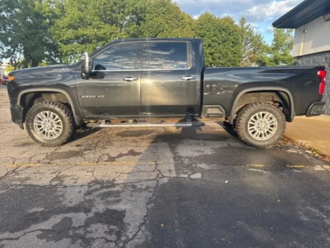 More photos of 2020 Chevrolet Silverado 2500HD High Country at Brighton Motors, MI