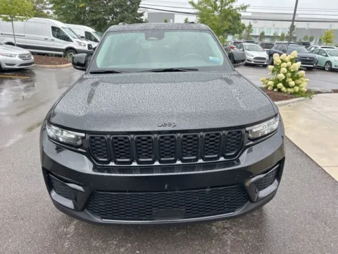 Another view of 2022 Jeep Grand Cherokee Limited for sale in Brighton, MI at Brighton Motors