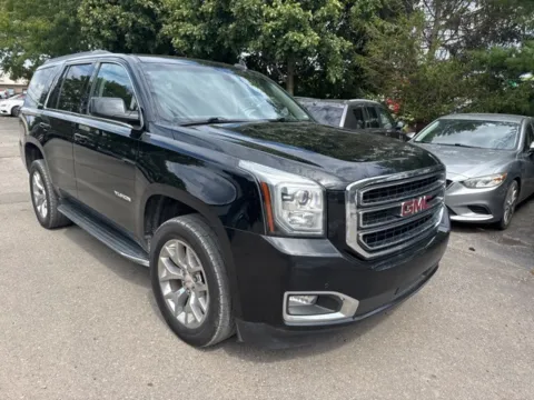 Black 2016 GMC Yukon SLE for sale in Brighton, MI