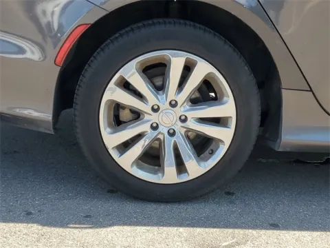 More photos of 2016 Chrysler 200 Limited at Brighton Motors, MI