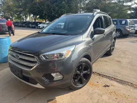 White 2017 Ford Escape SE for sale in Brighton, MI