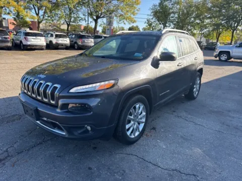 Gray 2016 Jeep Cherokee Limited for sale in Brighton, MI