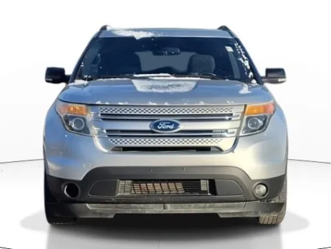 Photos of 2013 Ford Explorer XLT for sale in Brighton, MI at Brighton Motors