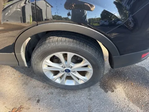 More photos of 2018 Ford Escape SEL at Brighton Motors, MI