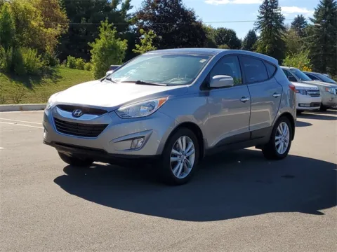 Photos of 2013 Hyundai Tucson Limited for sale in Brighton, MI at Brighton Motors