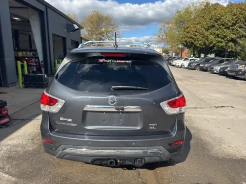 More photos of 2013 Nissan Pathfinder SL at Brighton Motors, MI