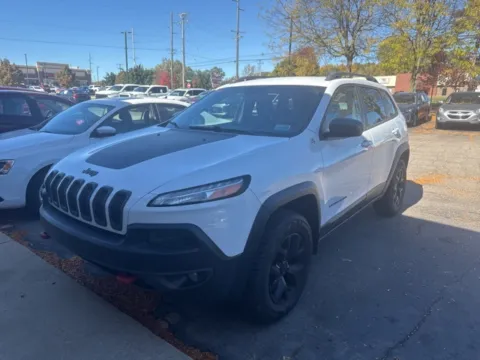 White 2016 Jeep Cherokee Trailhawk for sale in Brighton, MI