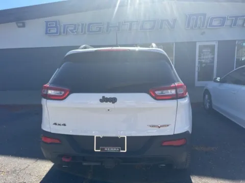 More photos of 2016 Jeep Cherokee Trailhawk at Brighton Motors, MI