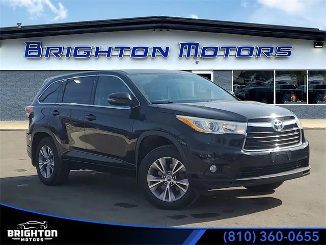 2016 Toyota Highlander LE V6 for sale in Brighton, MI