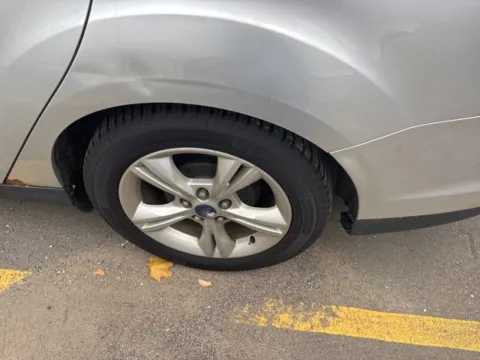 More photos of 2014 Ford Focus SE at Brighton Motors, MI