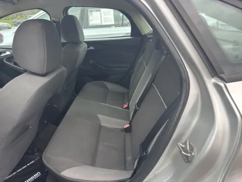 More photos of 2014 Ford Focus SE at Brighton Motors, MI