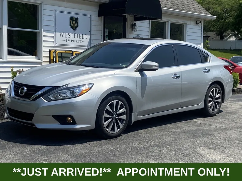 2017 Nissan Altima 2.5 SV for sale in Noblesville, IN