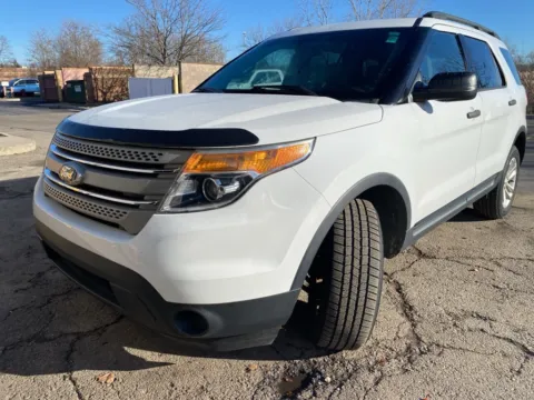 White 2015 Ford Explorer for sale in Wixom, MI