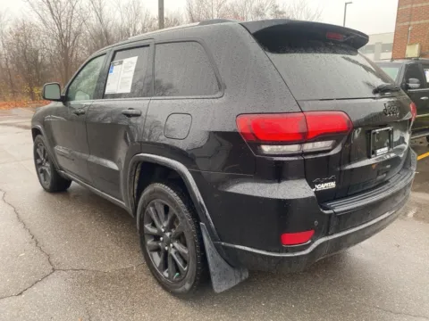 More photos of 2021 Jeep Grand Cherokee Laredo X at Wixom Motors, MI