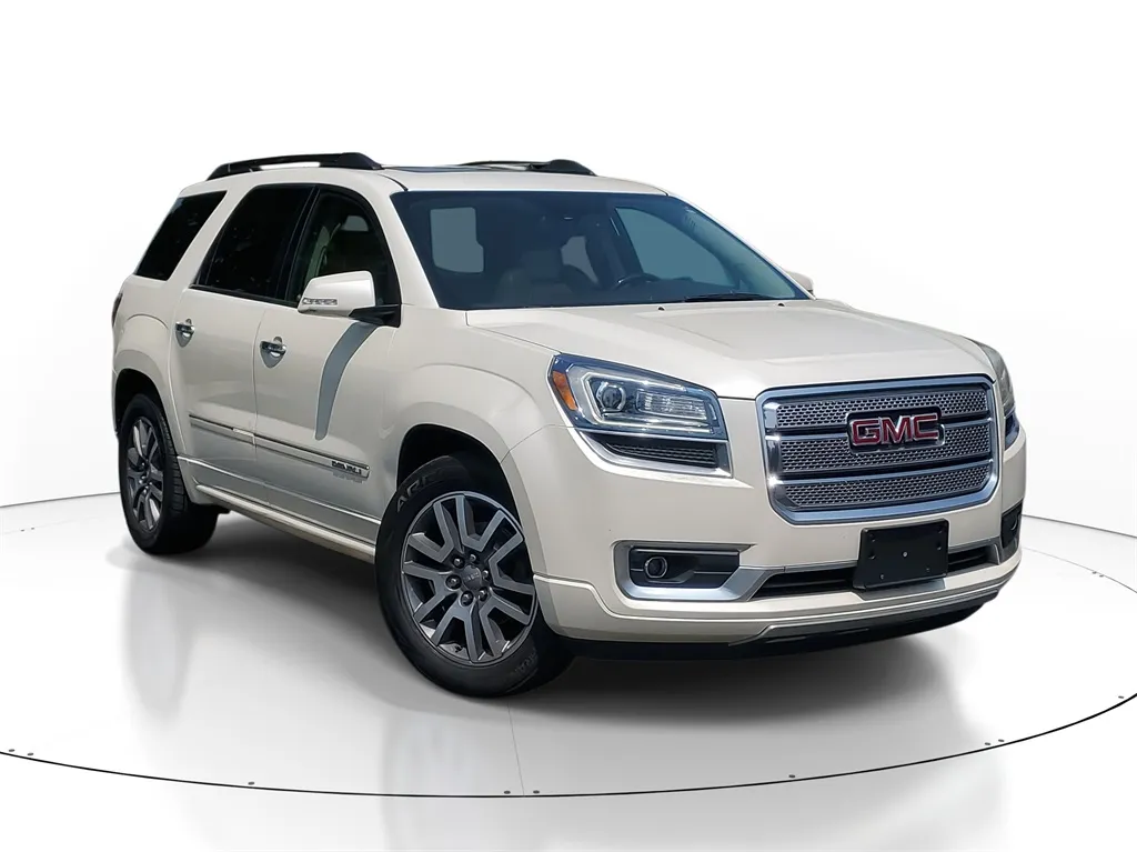 White 2014 GMC Acadia Denali for sale in Wixom, MI