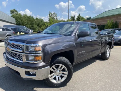 Gray 2015 Chevrolet Silverado 1500 LT for sale in Wixom, MI