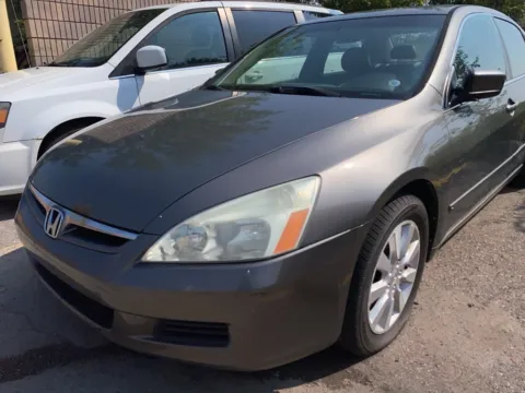 Gray 2006 Honda Accord EX for sale in Wixom, MI