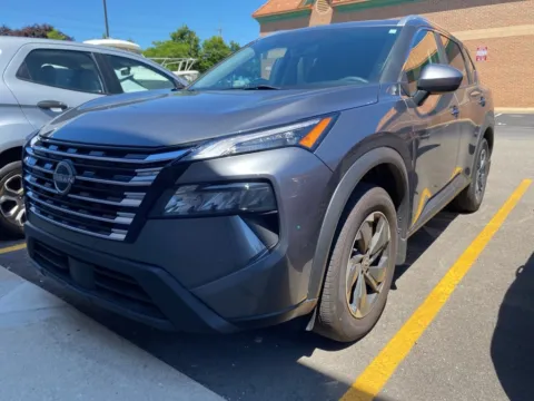 Gray 2024 Nissan Rogue SV for sale in Wixom, MI
