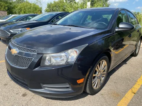 Black 2013 Chevrolet Cruze ECO for sale in Wixom, MI