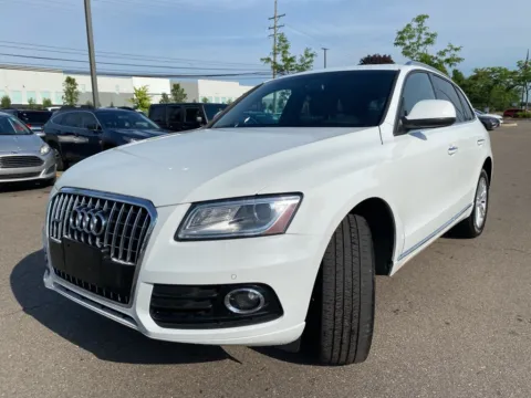 Photos of 2015 Audi Q5 2.0T Premium Plus for sale in Wixom, MI at Wixom Motors